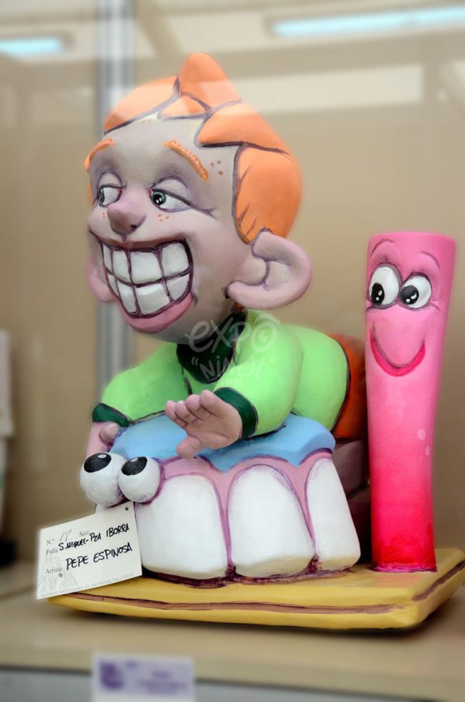 Año 2014, falla San Miguel, Plaza de Vicente Iborra, sección decimotercera Infantil, Artista: José Francisco Espinosa Aguilar.