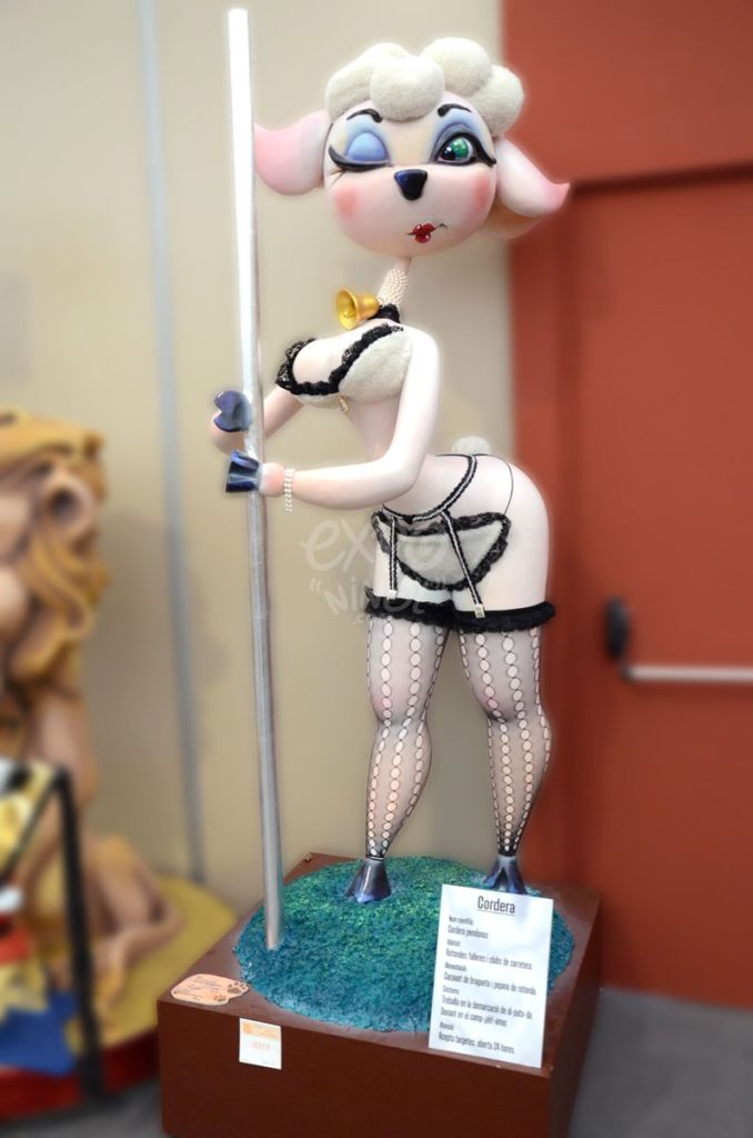 Año 2014, falla San Vicente de Paul, Diputada Clara Campoamor, sección sexta c, Artista: Guillermo Rojas Vera.