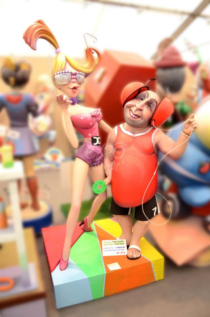 Año 2014, falla Tomasos, Carlos Cervera, sección tercera b, Artista: Francisco Carrasco Lazán.