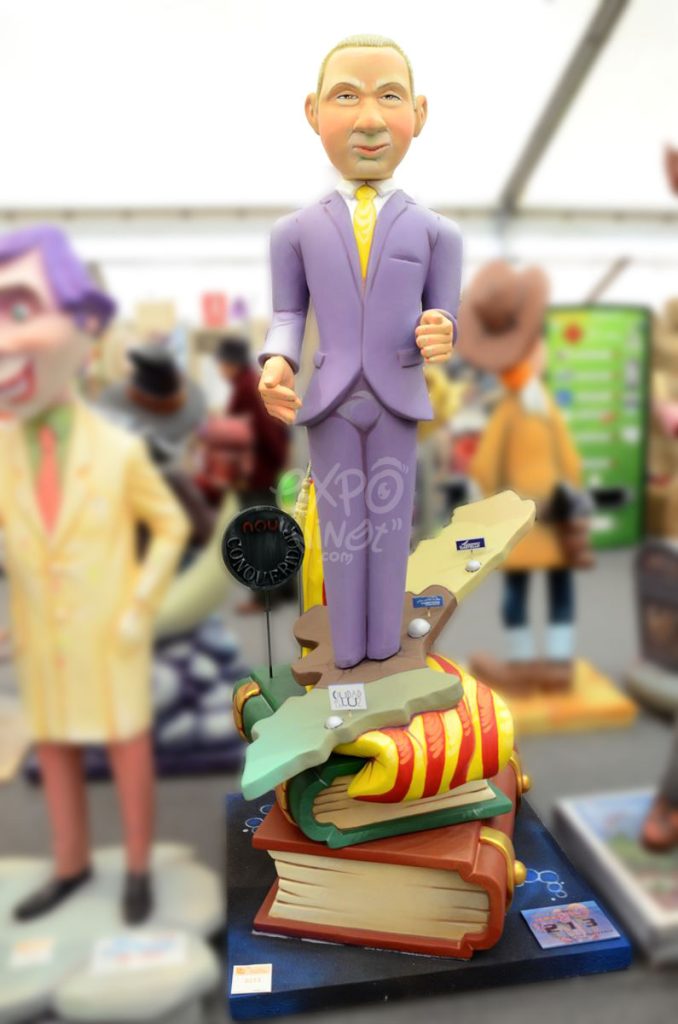Año 2014, falla Vivons, Romeu de Corbera, sección séptima a, Artista: Carlos Sampedro Moreno.
