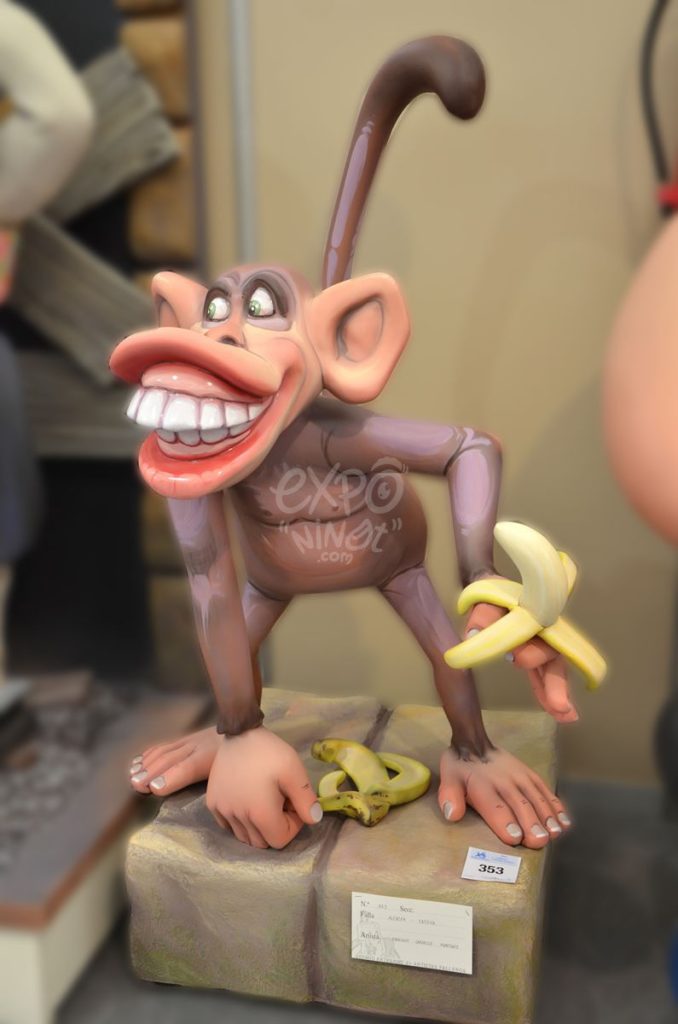 Año 2015, falla Alcácer, Yátova, sección tercera b, Artista: Enrique Cardells Martínez.