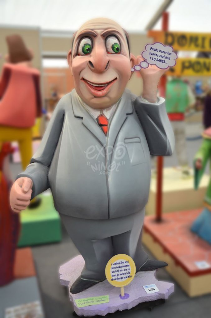 Año 2015, falla Avenida Burjasot, Sierra de Agullent, sección sexta b, Artista: Xavier Bonilla Silvestre.