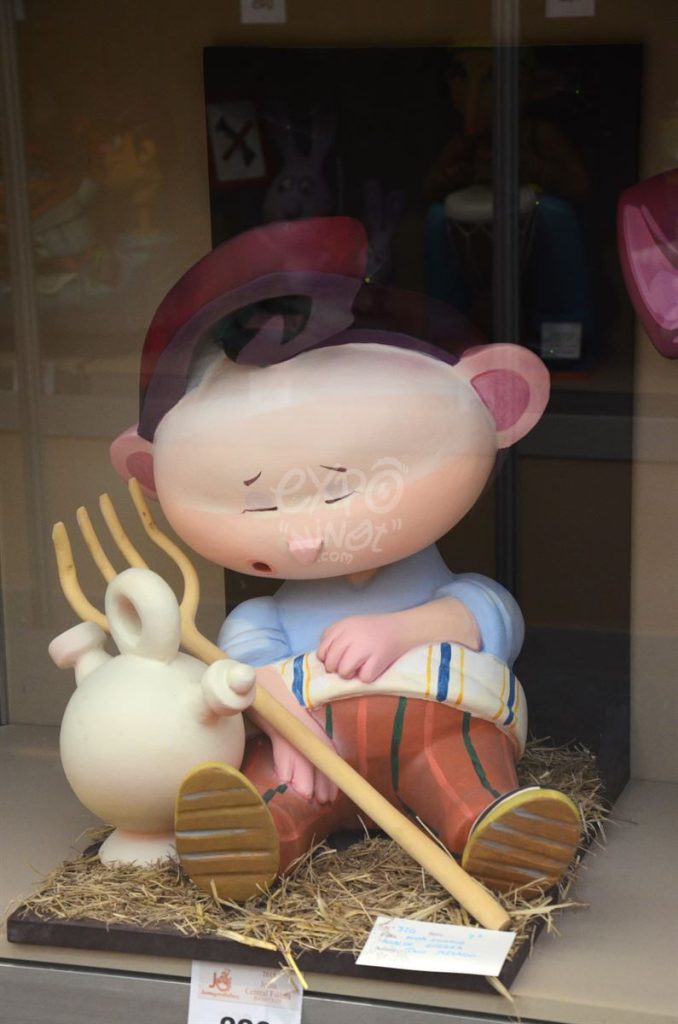 Año 2015, falla Avenida Ecuador, Alcalde Gurrea, sección séptima Infantil, Artista: Francisco Mesado Poveda.