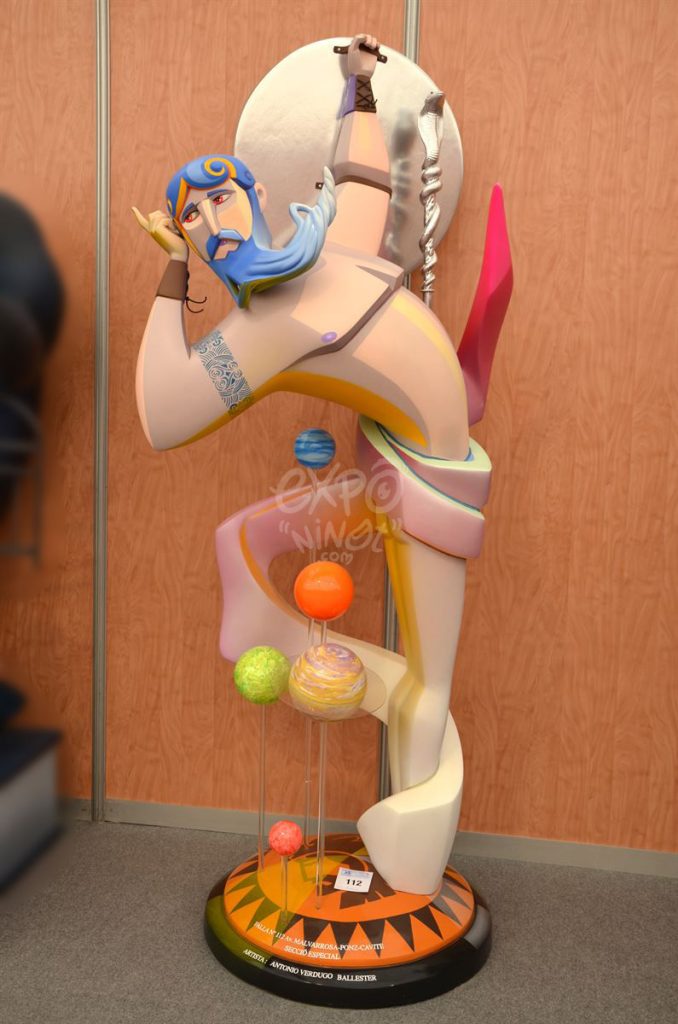 Año 2015, falla Avenida Malvarrosa, Ponz, Cavite, sección especial, Artista: Antonio Verdugo Ballester.
