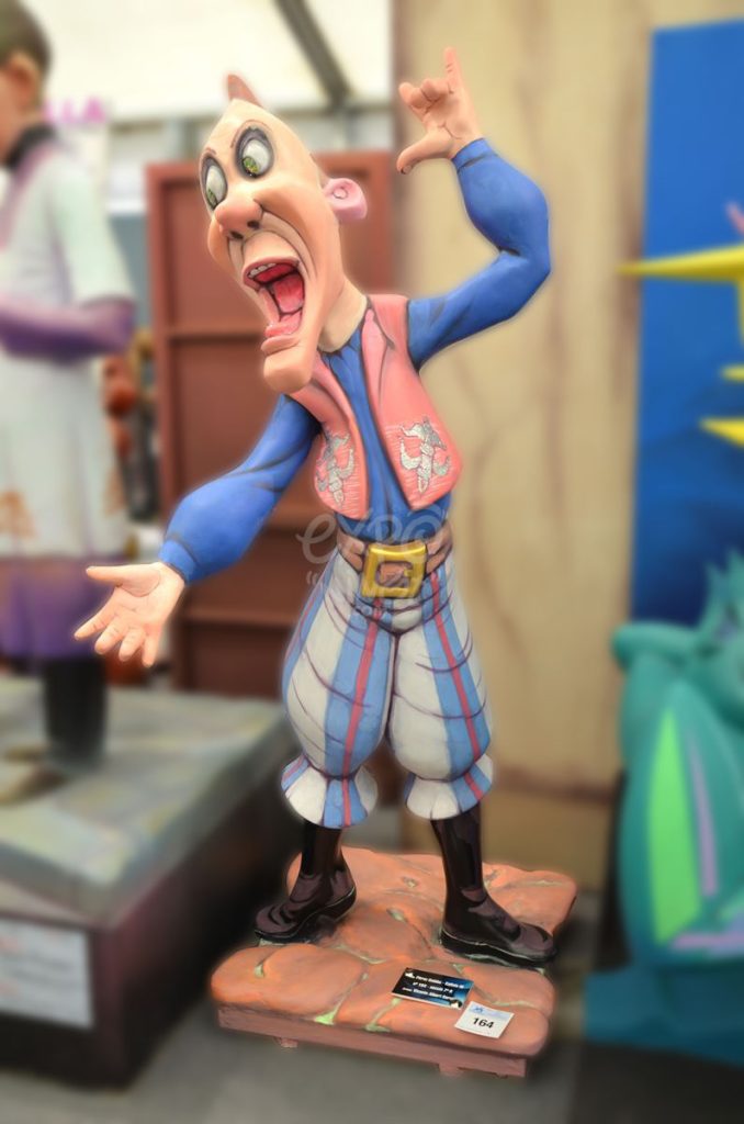 Año 2015, falla Avenida Pérez Galdós, Calixto tercero, sección séptima b, Artista: Vicente Albert García.