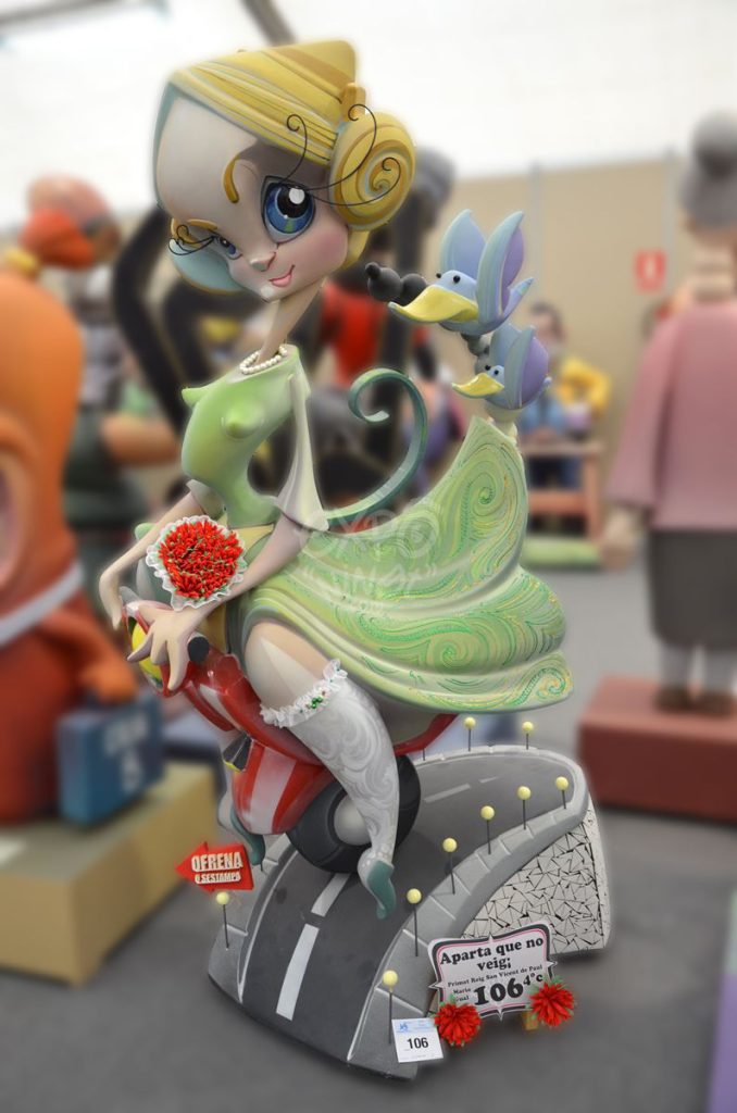 Año 2015, falla Avenida Primado Reig, San Vicente Paul, sección cuarta c, Artista: Mario Gual del Olmo.