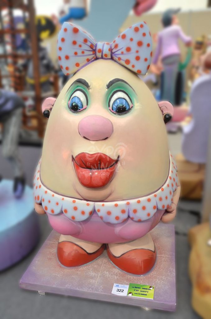Año 2015, falla Barraca, Columbretes, sección sexta b, Artista: La Comisión.