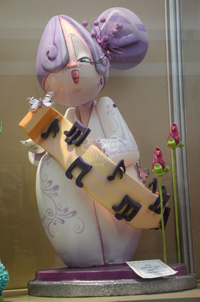 Año 2015, falla Barrio de San José, sección séptima Infantil, Artista: Sergio Fandos Najera.