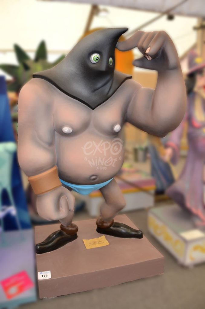 Año 2015, falla Barrio Monte de Piedad, Artista: Carlos Sevilla.