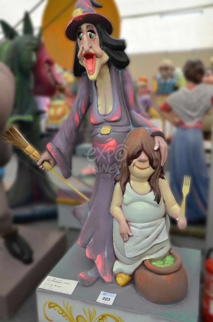 Año 2015, falla Benicadell, San Roque, sección quinta a, Artista: Enrique Burriel Morro.