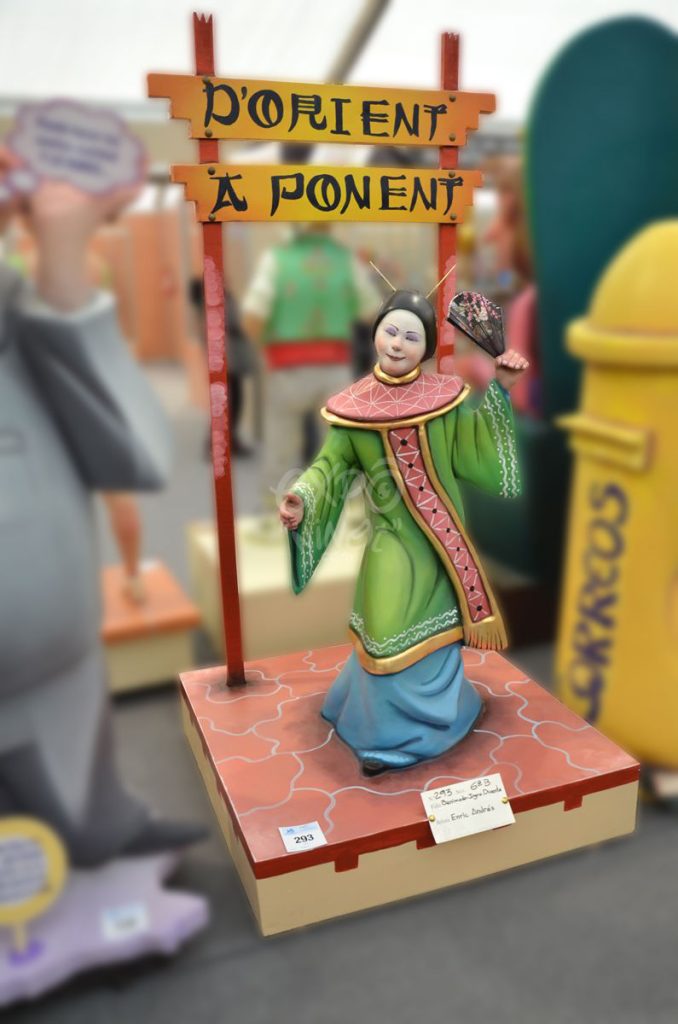 Año 2015, falla Benimodo, Ingeniero Dicenta, sección sexta b, Artista: Enric Andrés Alandi.