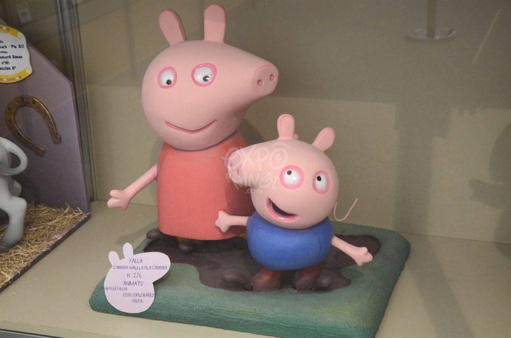 Año 2015, falla Carrera Malilla, Isla Cabrera, sección sexta Infantil, Artista: José López Ibáñez.