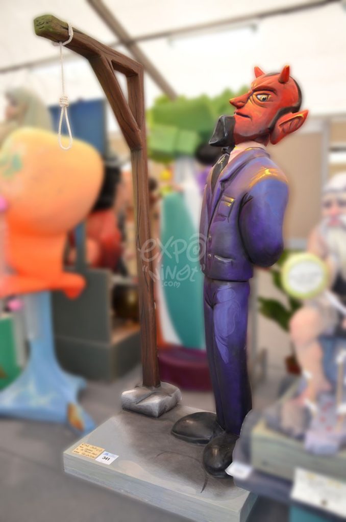 Año 2015, falla Carteros, Litógrafo Pascual Abad, sección sexta b, Artista: David Zahonero del Fresno.