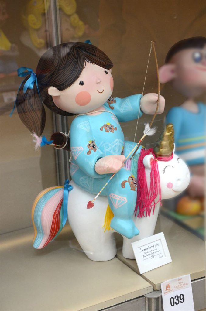 Año 2015, falla Castellón, Segorbe, sección novena Infantil, Artista: Cap de Suro.