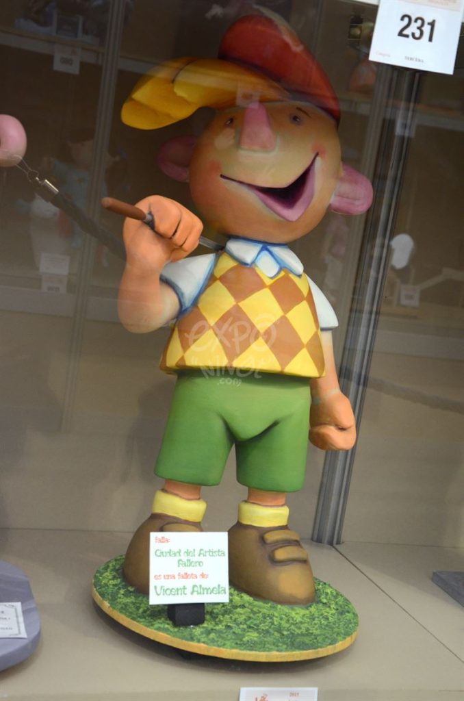 Año 2015, falla Ciudad del Artista Fallero, sección tercera Infantil, Artista: Vicente Almela Caballé.