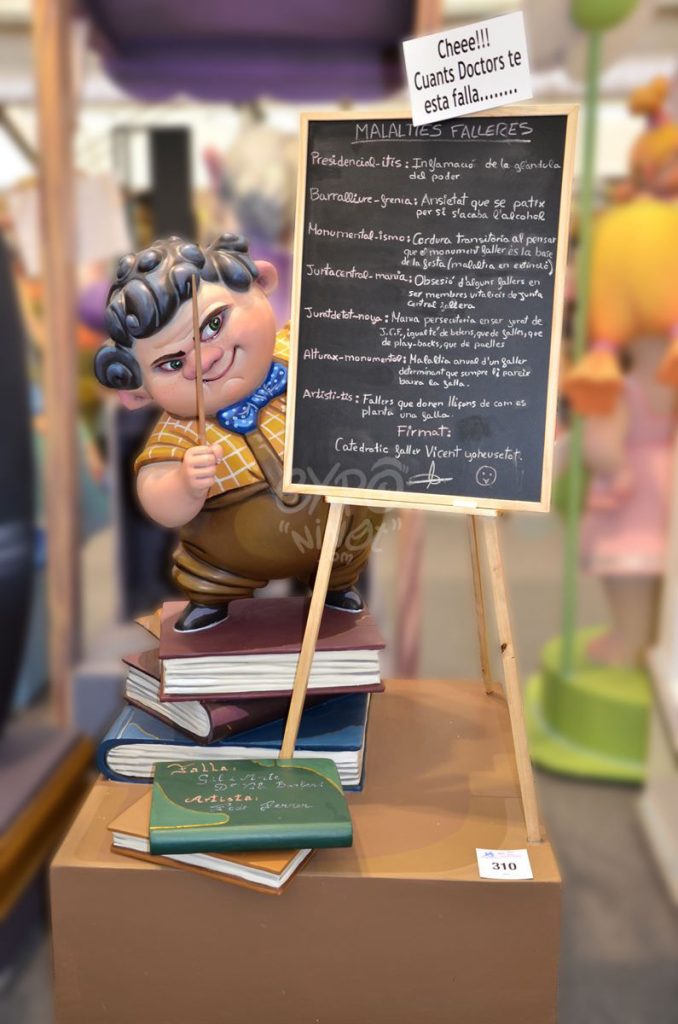 Año 2015, falla Doctor Gil Y Morte, Doctor Vila Barberá, sección segunda b, Artista: Fede Ferrer García.