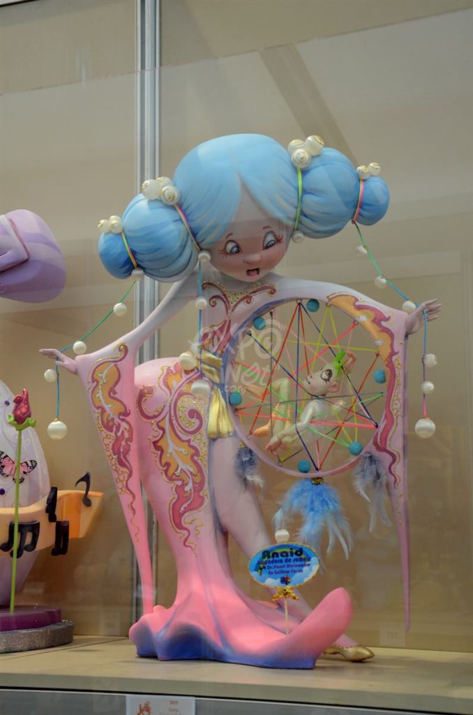 Año 2015, falla Doctor Peset Aleixandre, En Guillen Ferrer, sección séptima Infantil, Artista: Enrique Iborra Lobejón.