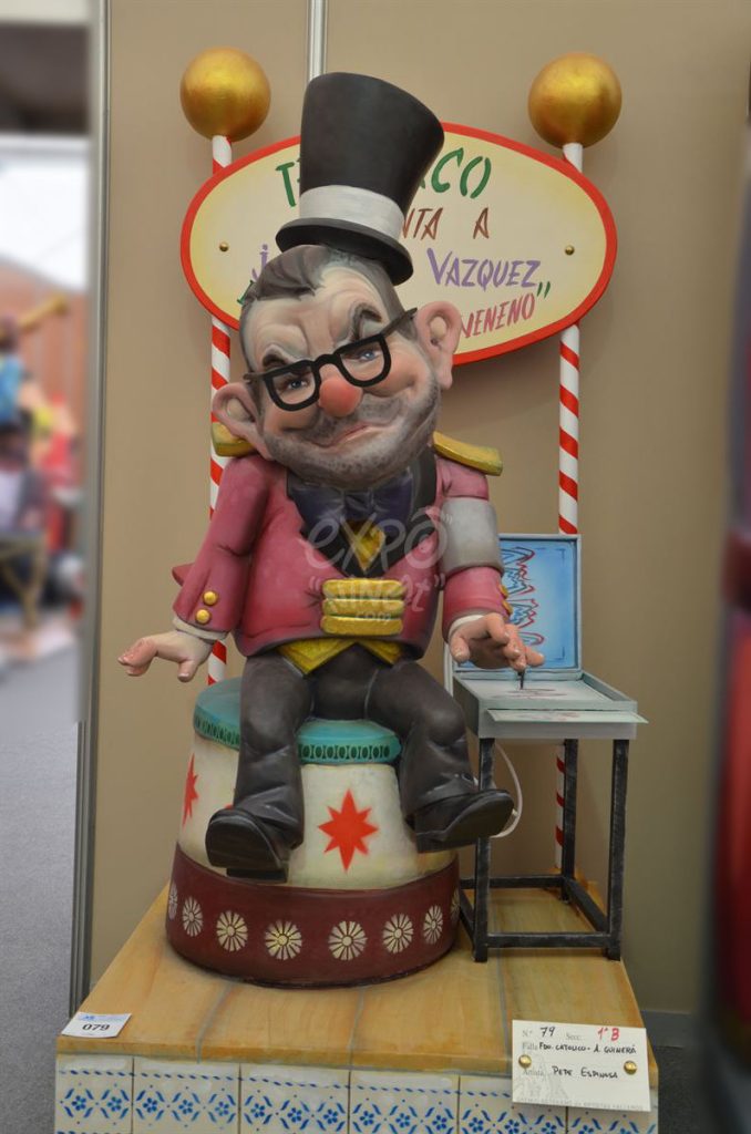 Año 2015, falla Fernando el Católico, Ángel Guimerá, sección primera b, Artista: José Francisco Espinosa Aguilar.
