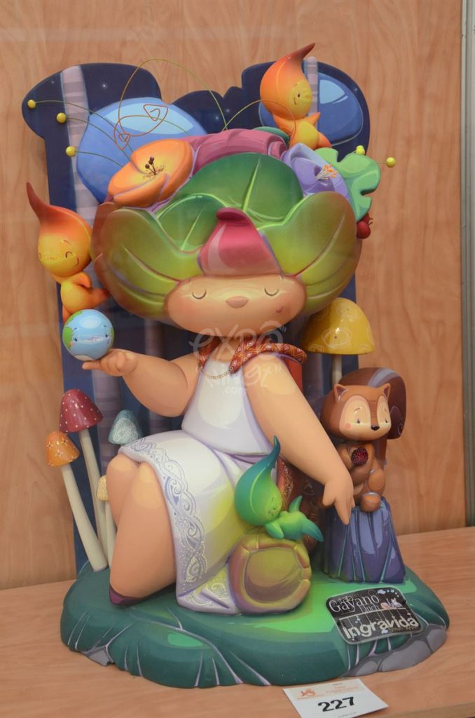 Año 2015, falla Gayano Lluch, Marco Merenciano, sección especial Infantil, Artista: Sergio Amar Medina.