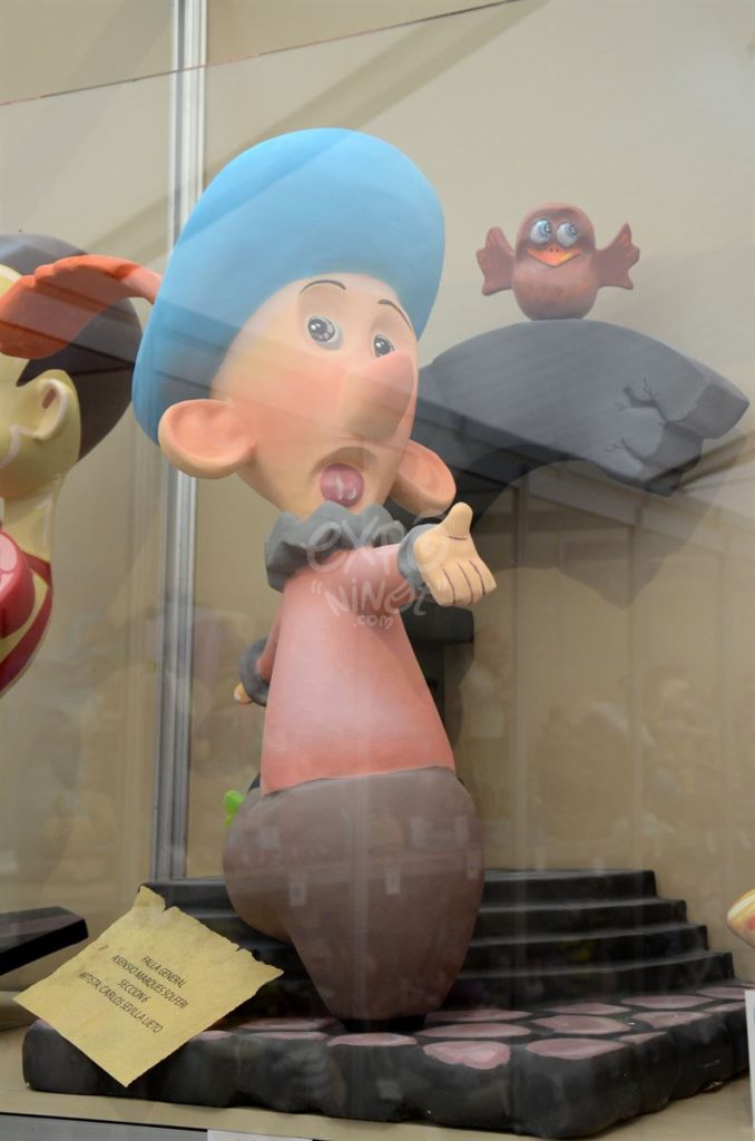 Año 2015, falla General Asensio, Marqués Solferit, sección sexta Infantil, Artista: Carlos Sevilla.