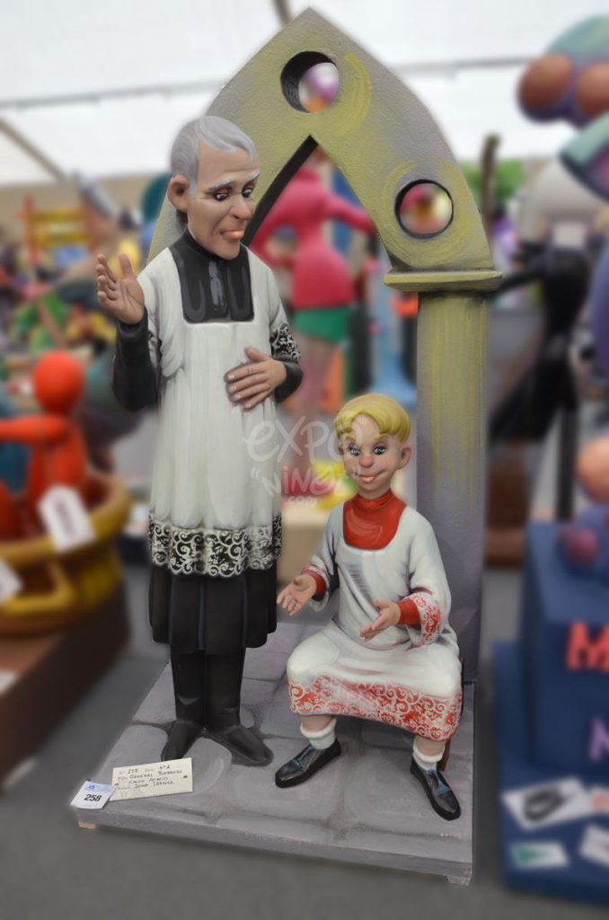 Año 2015, falla General Barroso, Calvo Acacio, sección cuarta a, Artista: Inmaculada Ibáñez Marco.