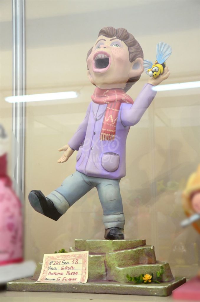 Año 2015, falla Grupo Antonio Rueda, sección decimoctava Infantil, Artista: Salvador Espert Corachan.