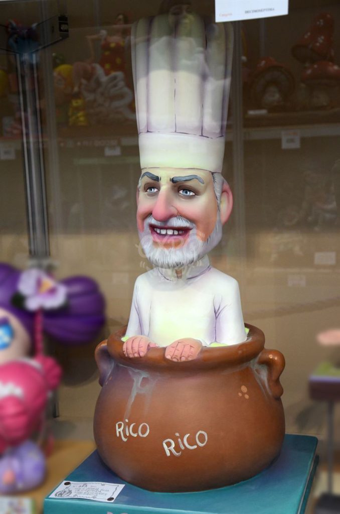 Año 2015, falla Horta Sud, La Costera, sección decimoséptima Infantil, Artistas: Francisco Olivares, Juan Valencia.