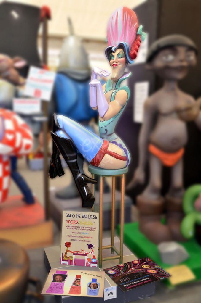 Año 2015, falla Isabel la Católica, Cirilo Amoros, sección segunda b, Artista: Carlos Carsí García.