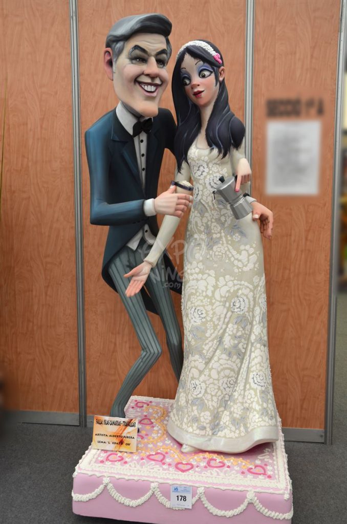Año 2015, falla Islas Canarias, Trafalgar, Samuel Ros, sección primera a, Artista: Alberto Ribera Fernández.