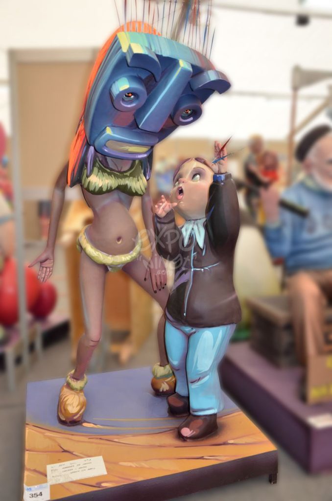Año 2015, falla Marqués de Lozoya, Poeta Cervera Grifol, sección cuarta a, Artista: Sergio Lis Abril.