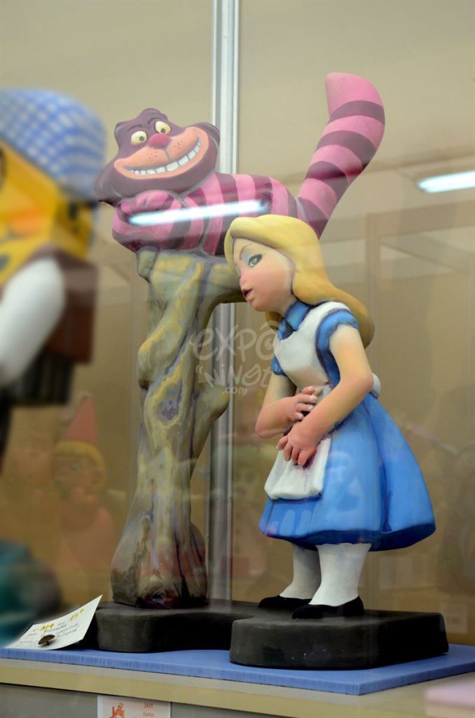 Año 2015, falla Pinedo, Tres Caminos, sección decimoquinta Infantil, Artista: José Bartolomé Navarro.
