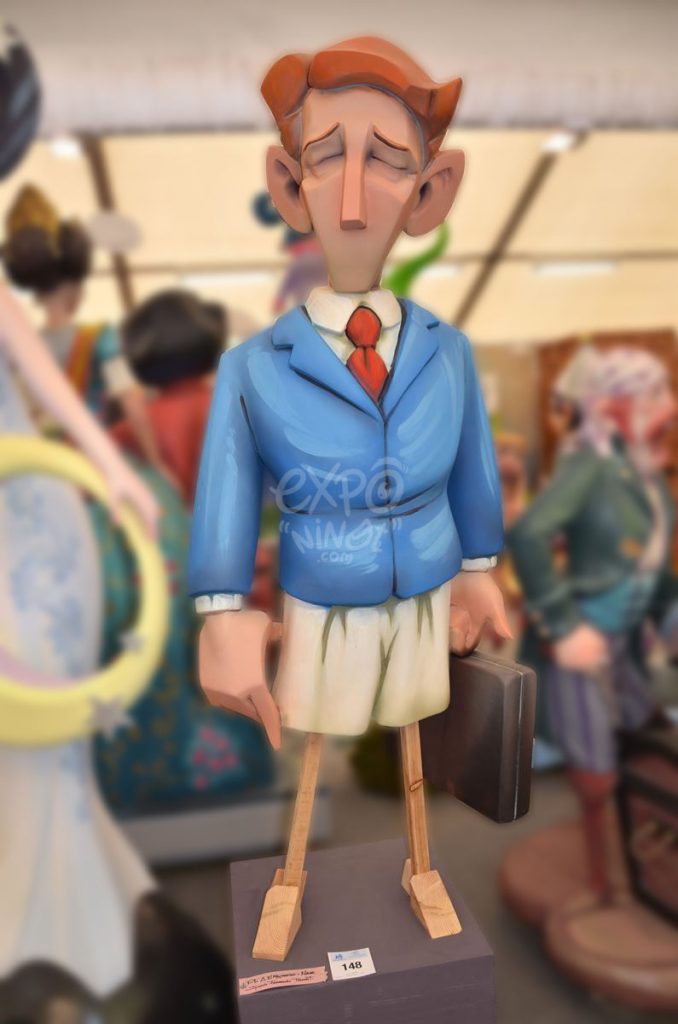 Año 2015, falla Plaza Alfonso El Magnánimo, Nave, sección quinta c, Artista: Ignacio Ferrando Tamarit.