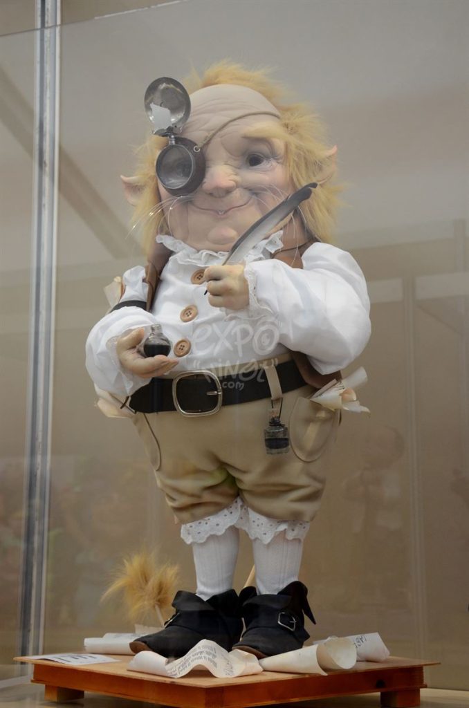 Año 2015, falla Plaza de Jesús, sección séptima Infantil, Artista: Juan Jesús García.