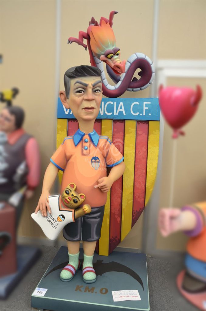 Año 2015, falla Plaza de la Reina, Paz, San Vicente, sección tercera a, Artista: José Ramón Devís Benet.