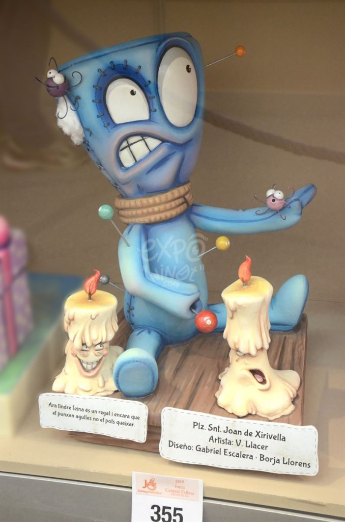 Año 2015, falla Plaza de San Juan, sección duodécima Infantil, Artista: Vicente Llácer Rodrigo.