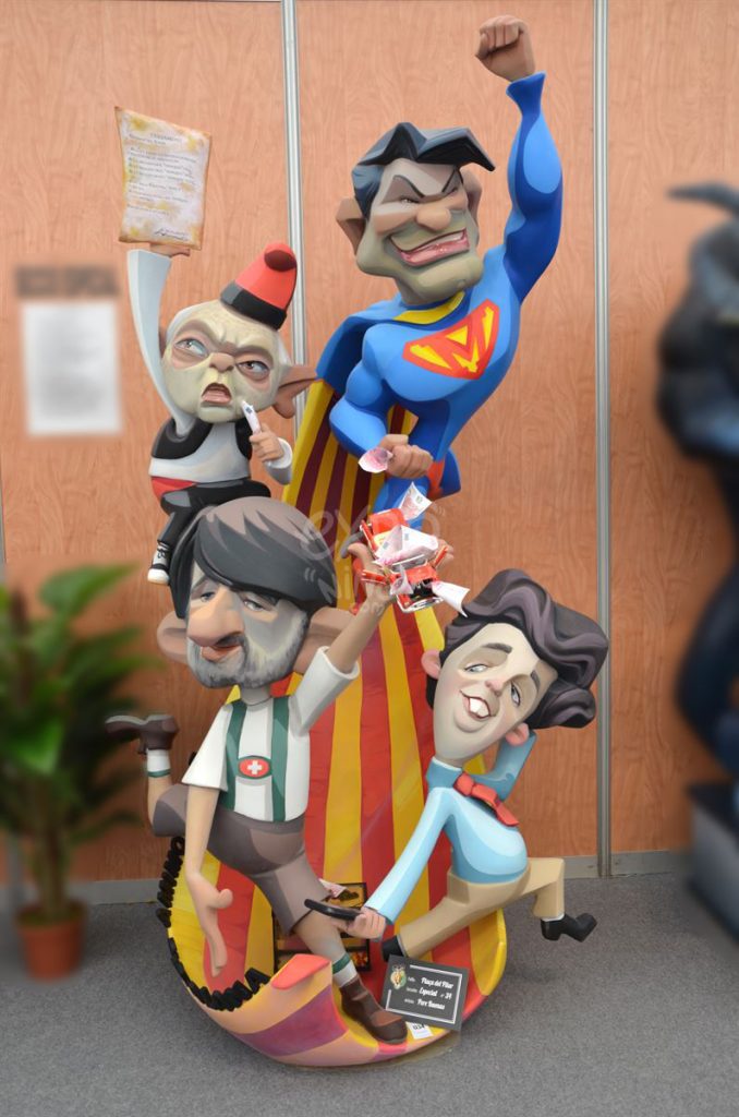 Año 2015, falla Plaza del Pilar, sección especial, Artista: Pere Baenas García.