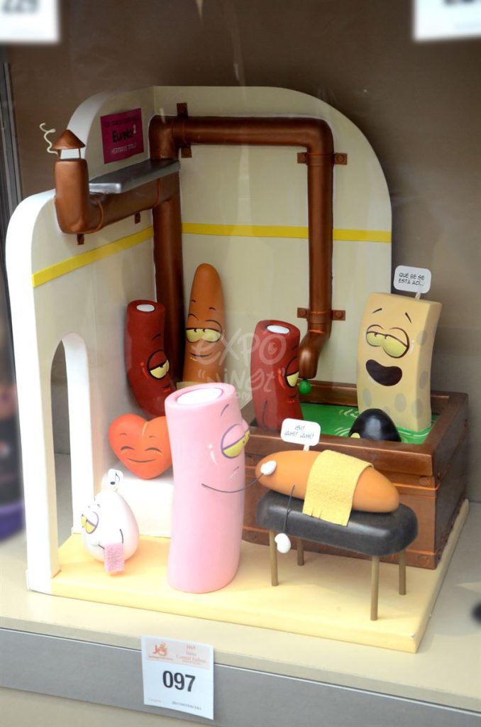 Año 2015, falla Plaza García Morato, Yecla, sección decimotercera Infantil, Artista: Hermanos Tomillo.