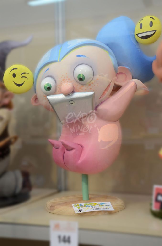 Año 2015, falla Progreso, Teatro de la Marina, sección cuarta Infantil, Artista: Vicente Francisco Lorenzo Albert.
