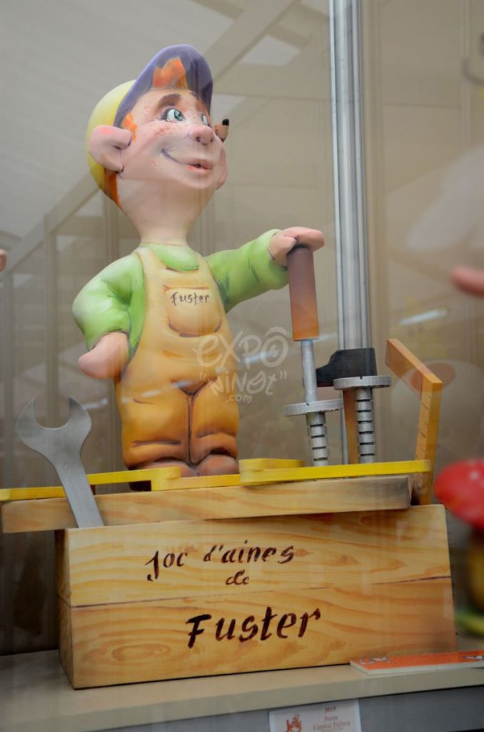 Año 2015, falla San José Pignatelli, Avenida Doctor Peset Aleixandre, sección decimocuarta Infantil, Artista: Rafael Olmos Colomar.