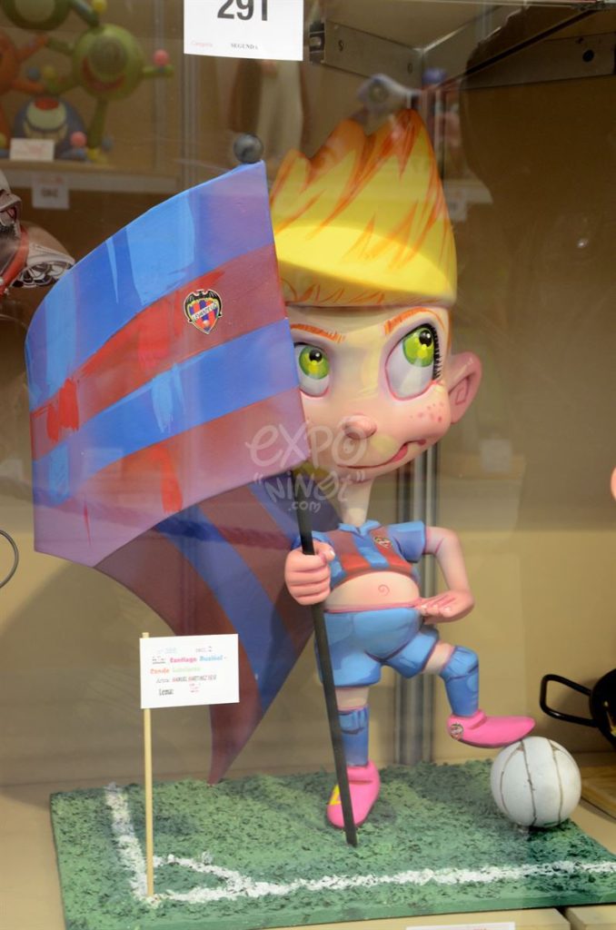 Año 2015, falla Santiago Rusiñol, Conde Lumiares, sección segunda Infantil, Artista: Manuel Martínez Reig.