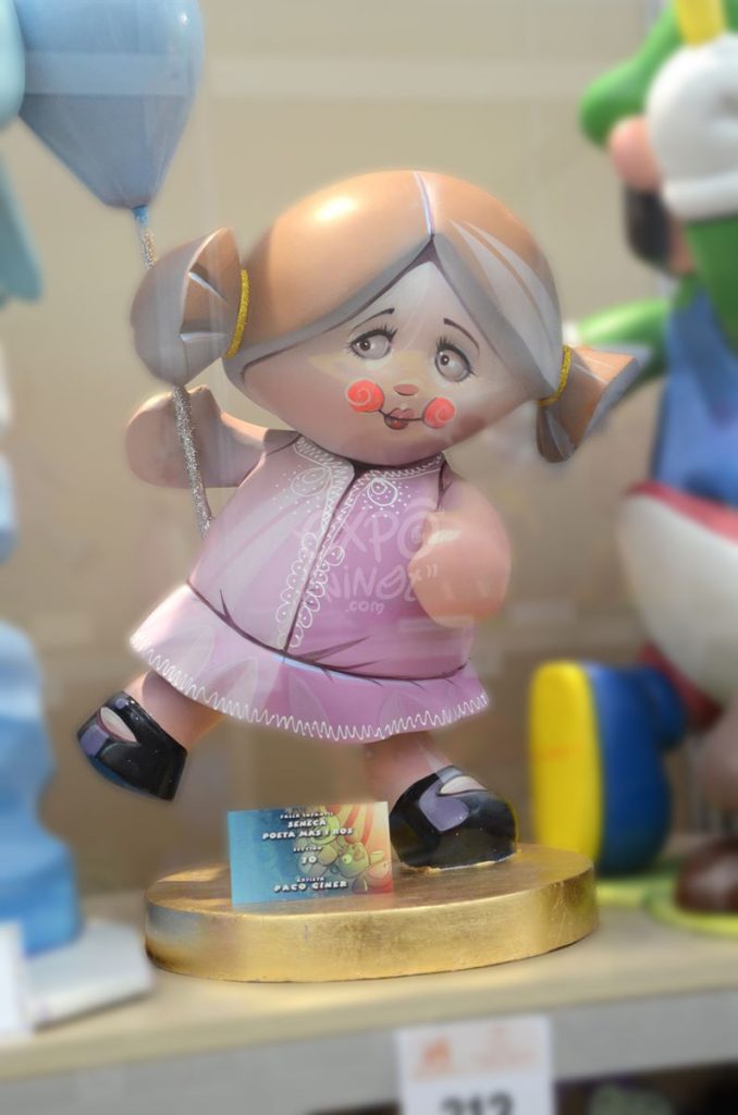 Año 2015, falla Séneca, Poeta Mas y Ros, sección décima Infantil, Artista: Francisco Giner Núñez.