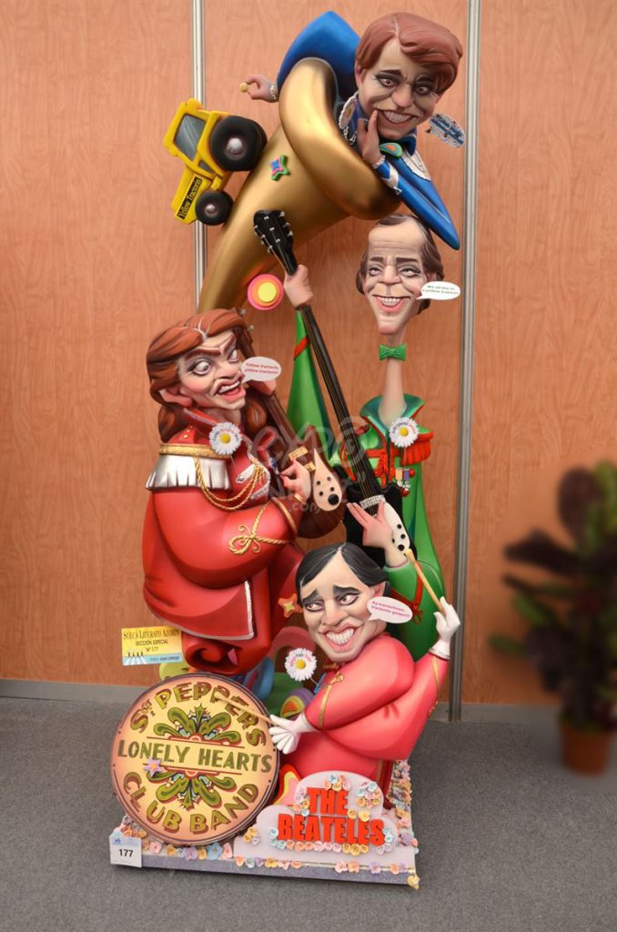 Año 2015, falla Sueca, Literato Azorín, sección especial, Artista: José Lafarga Palomares.