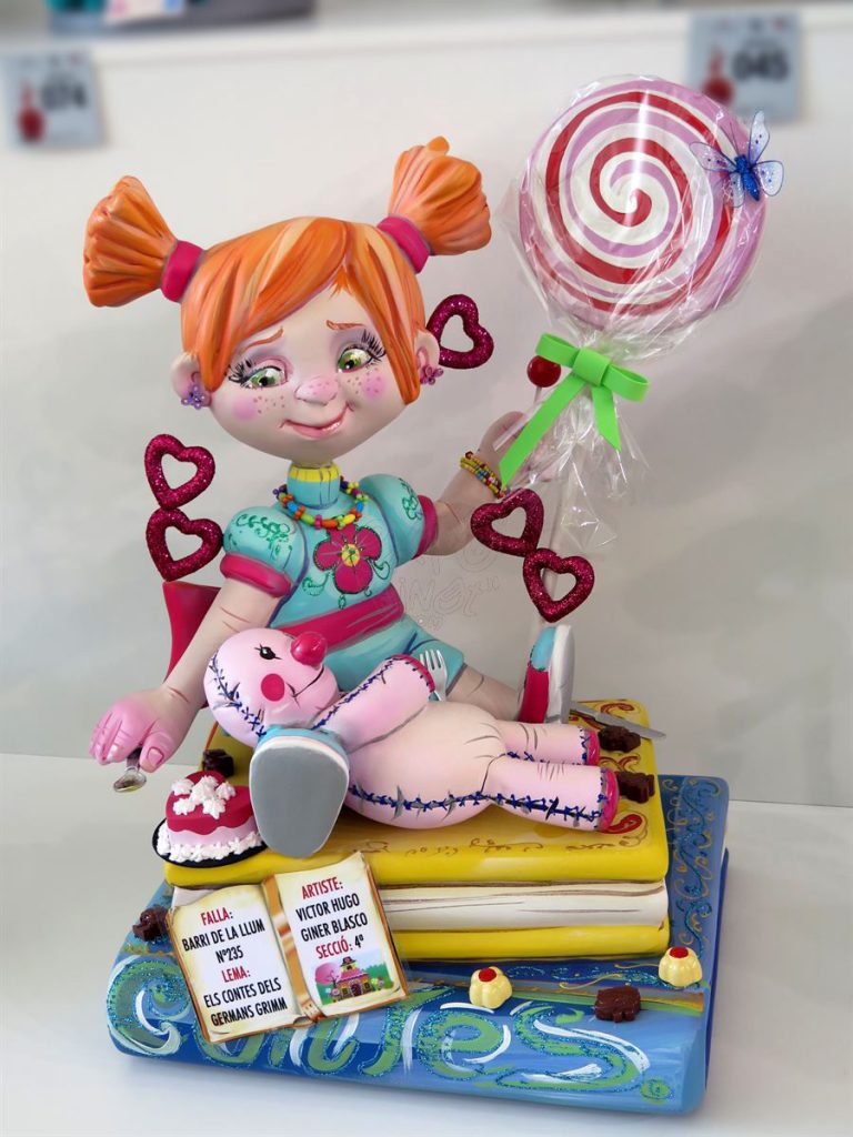 Año 2016, falla Barrio de la Luz, sección cuarta Infantil, Artista: Víctor Hugo Giner Blasco.