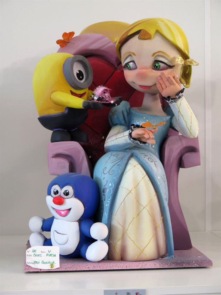 Año 2016, falla Blocs Platja, sección cuarta Infantil, Artista: Xavier Bonilla Silvestre.
