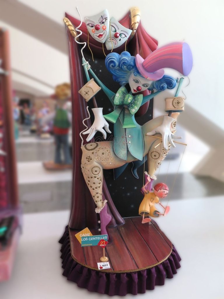 Año 2016, falla Cádiz, Los Centelles, Artista: David Sánchez Llongo.