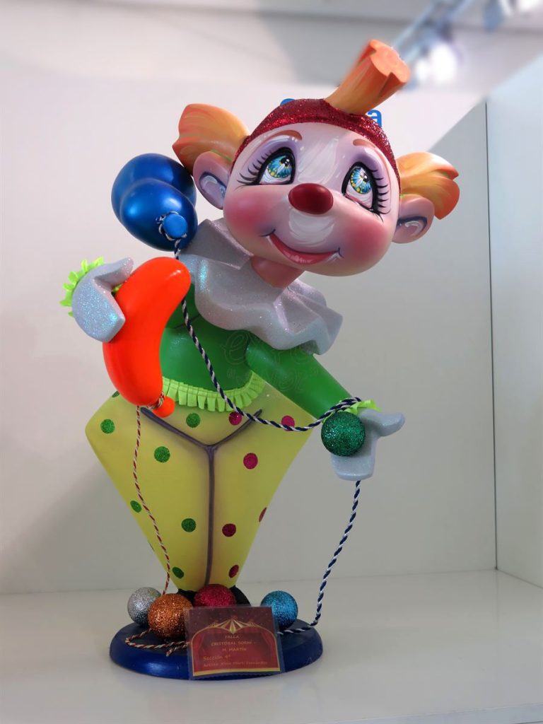 Año 2016, falla Cristóbal Sorní, Maestro Ferrán Martin, sección cuarta Infantil, Artista: Ximo Martí Fernández.