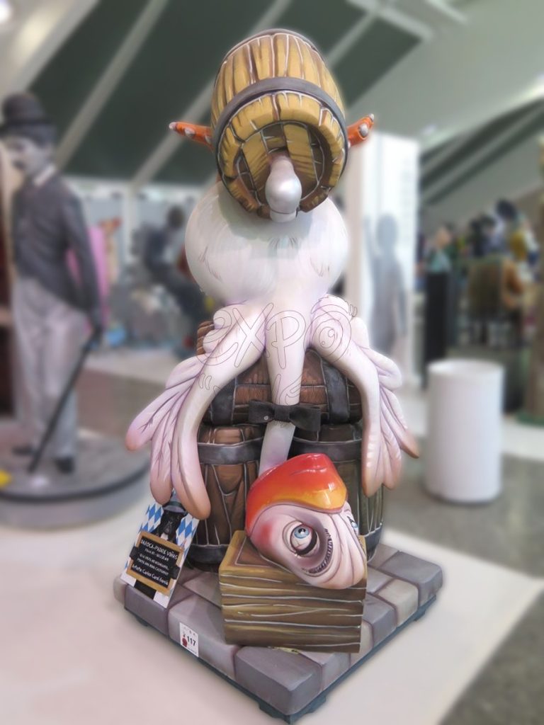 Año 2016, falla Daroca, Padre Viñas, Artista: Carlos Carsí García.
