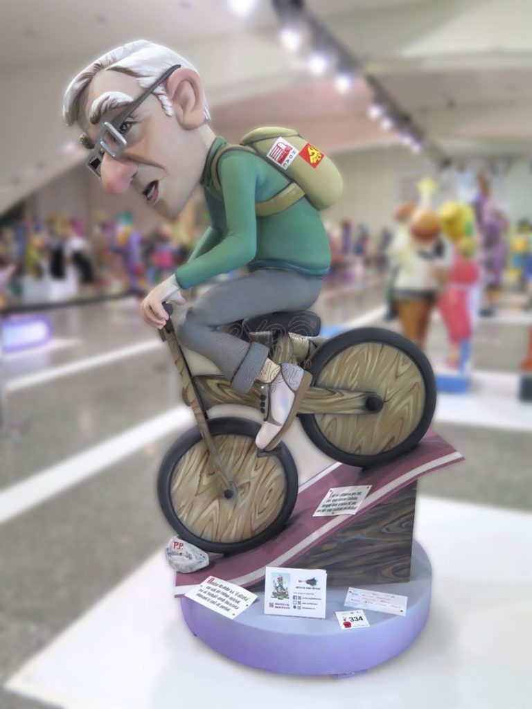 Año 2016, falla Doctor Marañón, Maestro Palau, Artista: Ximo Esteve Mares.