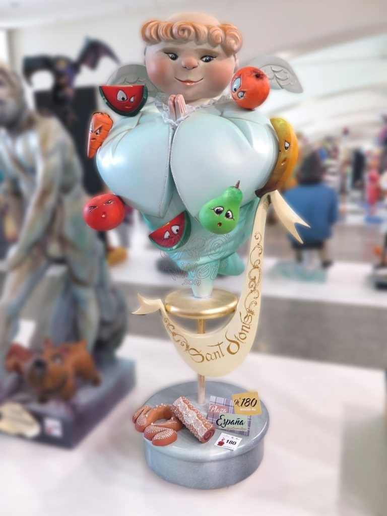Año 2016, falla Gran Vía Ramón y Cajal, Pintor Benedito, Artista: David Sánchez Llongo.