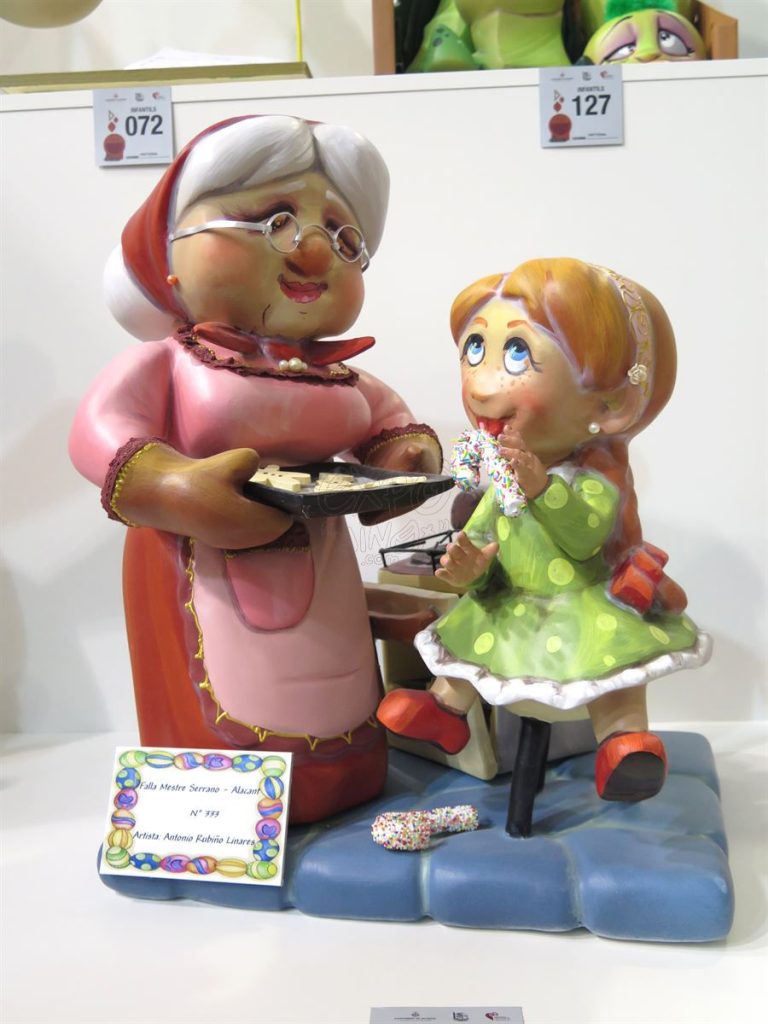 Año 2016, falla Maestro Serrano, Alicante, sección decimotercera Infantil, Artista: Antonio Rubiño.